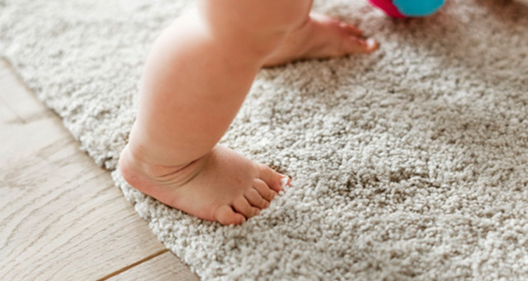  قابل شستشو بودن فرش اتاق کودک: چرا این ویژگی اهمیت دارد؟